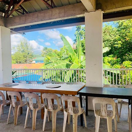 Perlies Inn Tanay Barkada House ภายนอก รูปภาพ