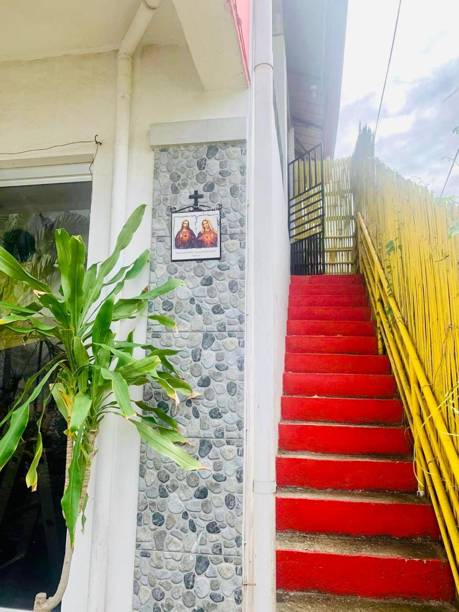 Perlies Inn Tanay Barkada House ภายนอก รูปภาพ
